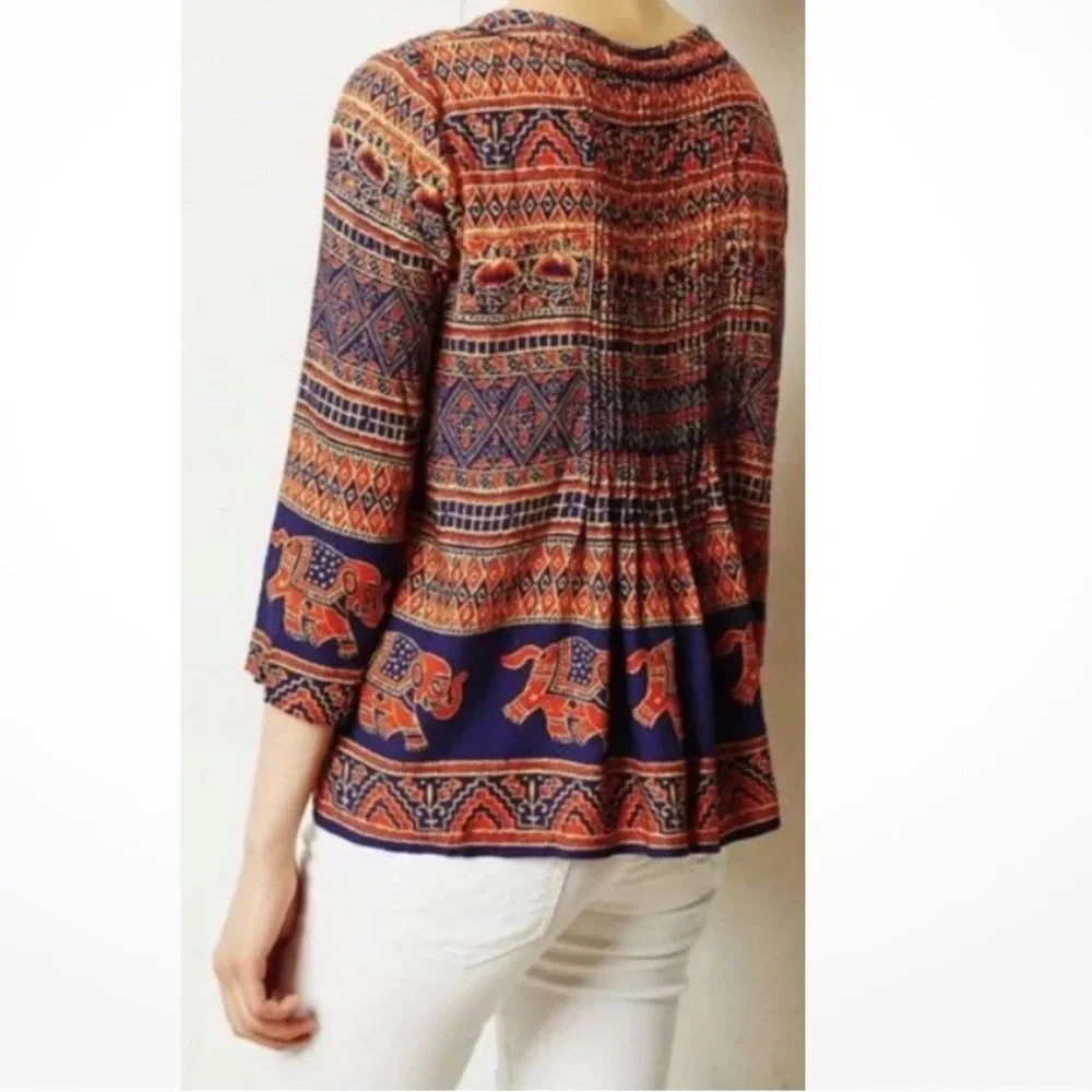 Anthropologie Vanessa Virginia Elephant Tribal Pintuck‎ Boho Peasant Top Size 12